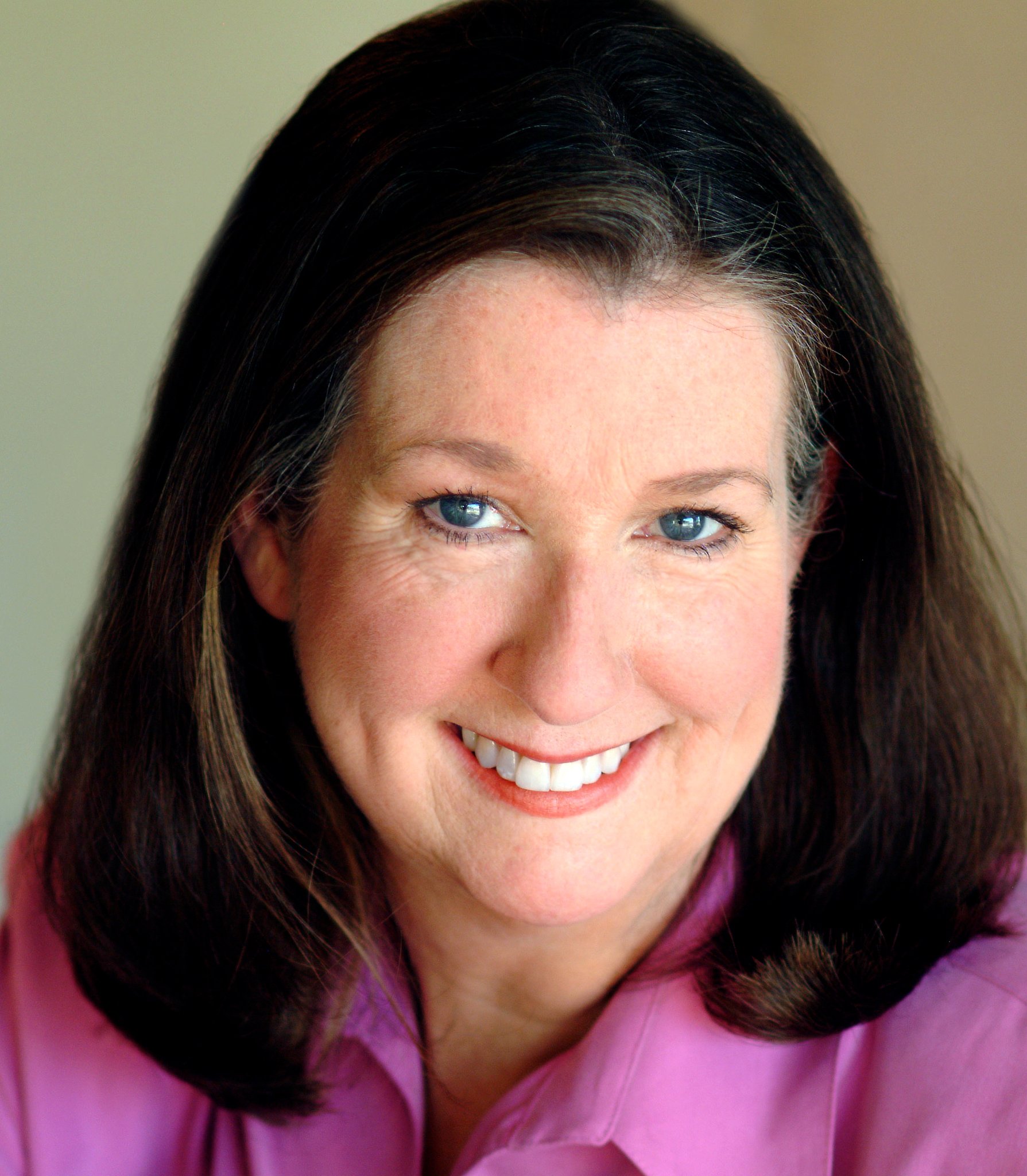 Фото - Sharon Blackwood: 1789x2048 / 428 Кб