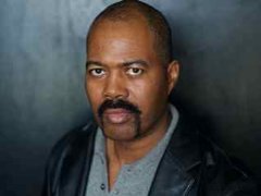 Фото - Энтони Гриффит: 240x180 / 8 Кб