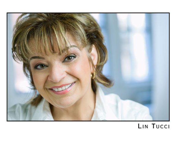 Фото - Лин Туччи: 576x461 / 36 Кб