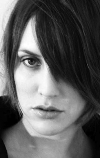 Фото - Charis Michelsen: 410x643 / 33 Кб