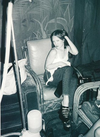 Фото - Charis Michelsen: 327x449 / 40 Кб