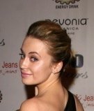 Фото - Моника Кина: 135x159 / 6 Кб