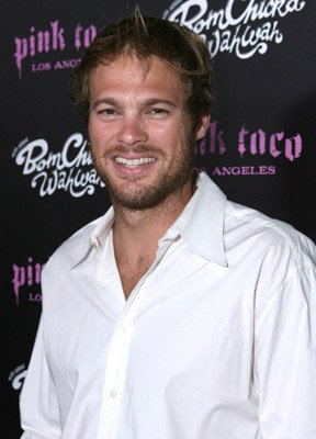 Фото - Джордж Сталтс: 288x400 / 24 Кб