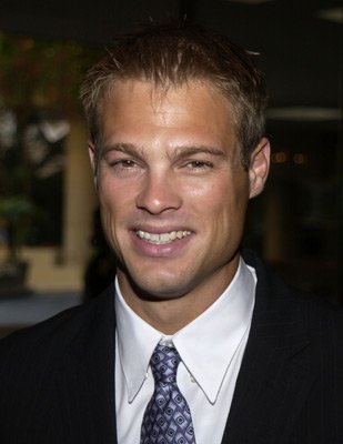 Фото - Джордж Сталтс: 309x400 / 20 Кб