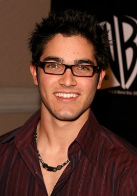 Фото - Тайлер Хэклин: 280x400 / 22 Кб