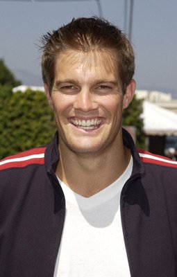 Фото - Джофф Стульц: 255x400 / 19 Кб