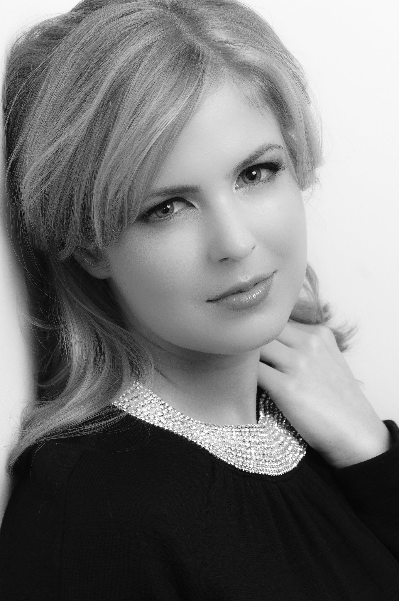 Фото - Кери Линн Прэтт: 1360x2048 / 467 Кб