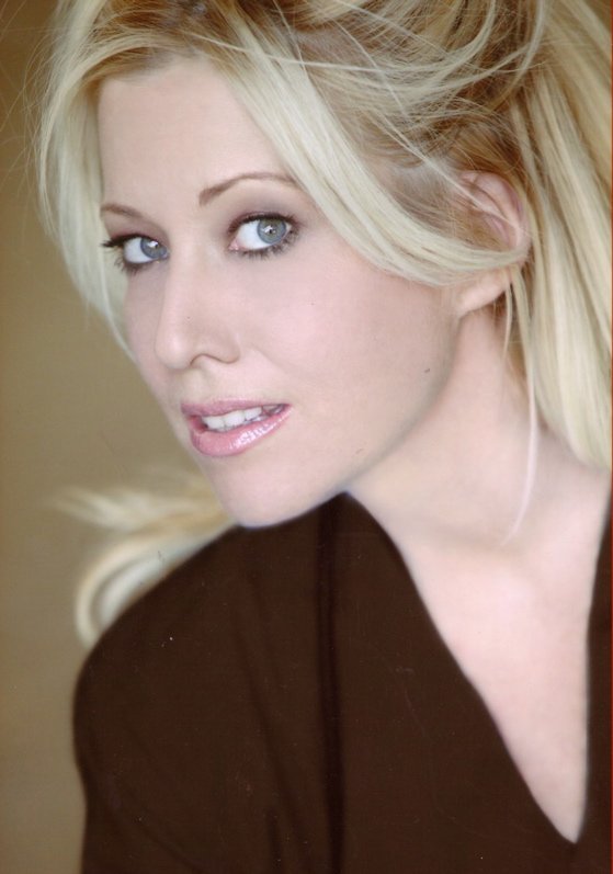 Фото - Ariane Von Kamp: 559x797 / 53 Кб