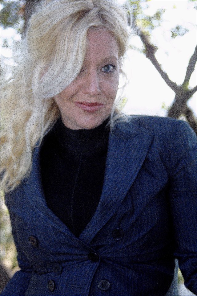 Фото - Ariane Von Kamp: 640x960 / 157 Кб