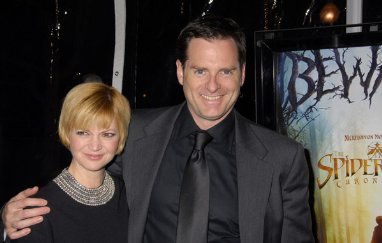 Фото - Дина Спайби: 382x243 / 20 Кб