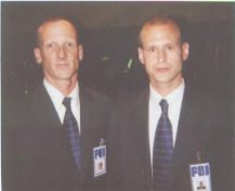 Фото - Roger Stoneburner: 217x176 / 7 Кб