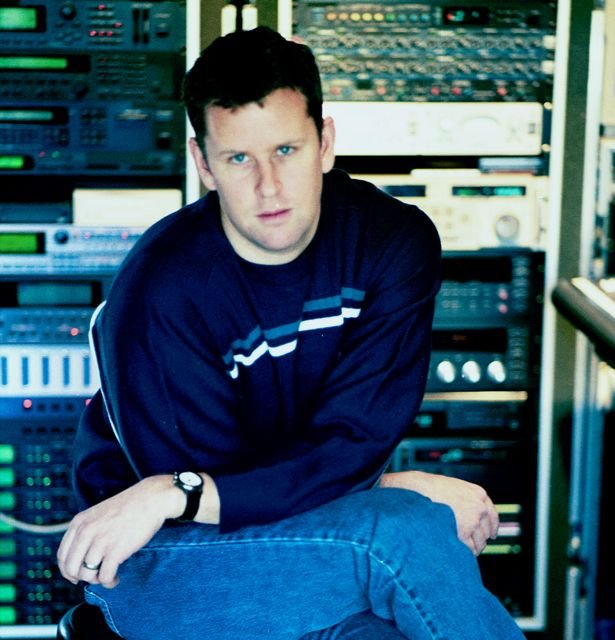 Фото - Эрик Колвин: 615x640 / 74 Кб