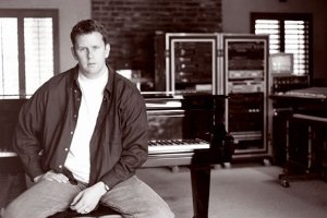 Фото - Эрик Колвин: 300x200 / 16 Кб