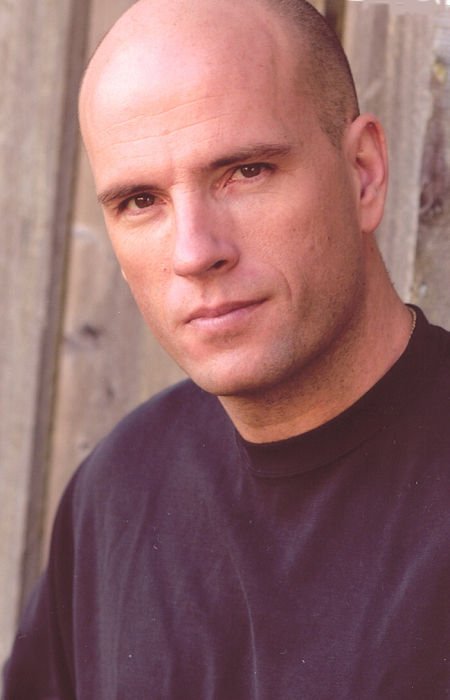 Фото - Дин Кадворф: 450x700 / 37 Кб