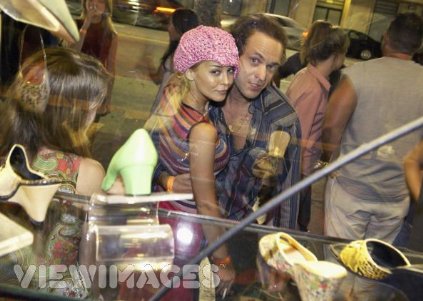 Фото - Эри Вервин: 423x301 / 36 Кб