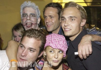 Фото - Эри Вервин: 416x291 / 30 Кб