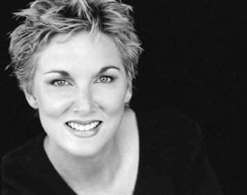 Фото - Renee Albert: 356x282 / 15 Кб