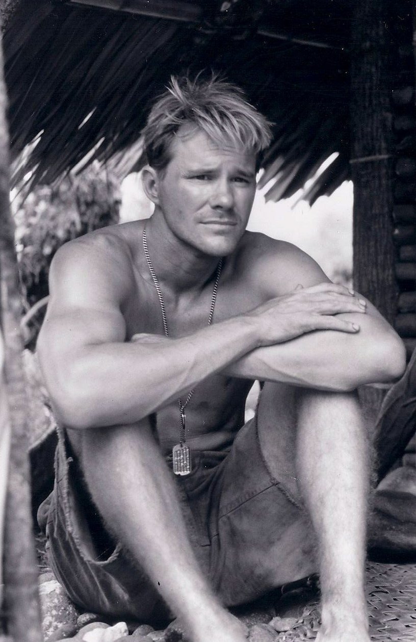 Фото - Уилл Уоллес: 816x1259 / 170 Кб