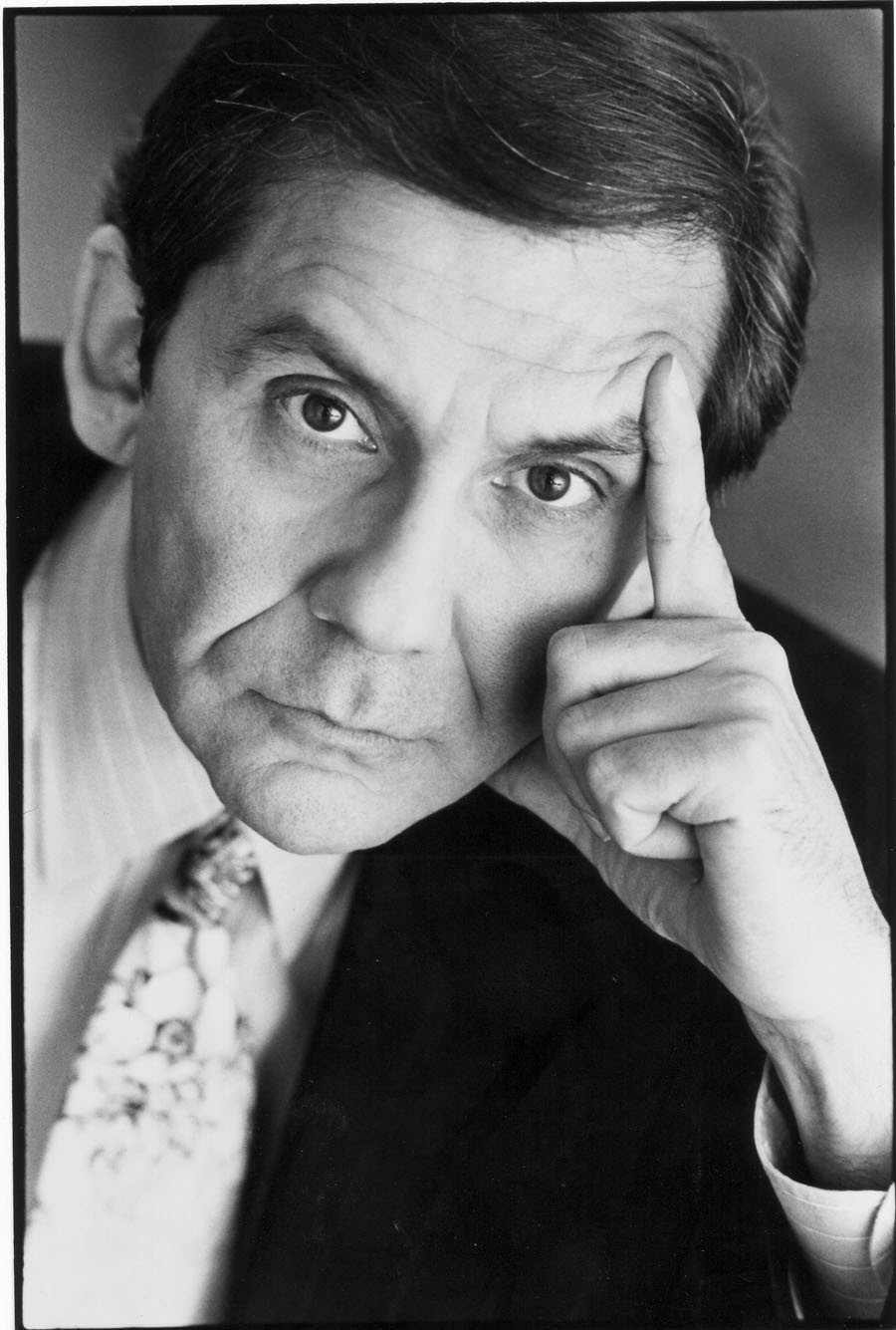 Фото - John P. Gulino: 900x1335 / 146 Кб