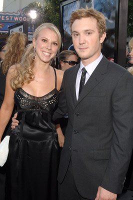 Фото - Сэм Хантингтон: 266x400 / 24 Кб