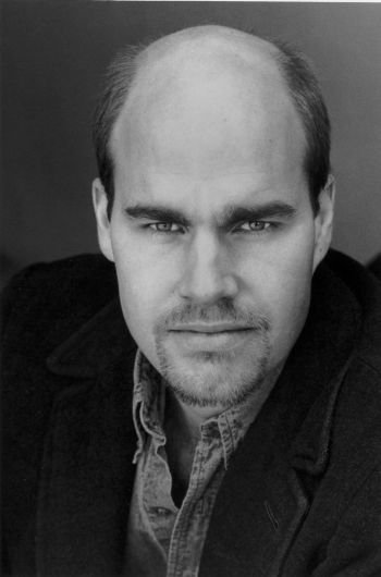 Фото - Джим Стерлинг: 350x530 / 23 Кб