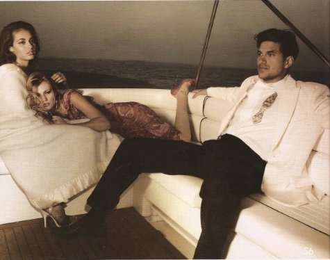 Фото - Эндрю Дэволи: 475x374 / 33 Кб