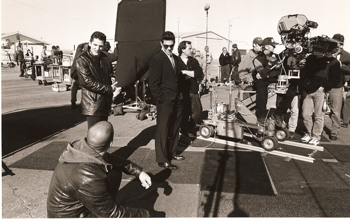 Фото - Эндрю Дэволи: 1207x768 / 245 Кб