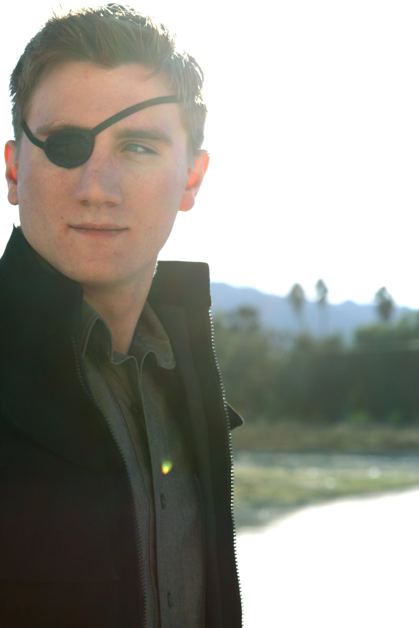 Фото - Джейсон Трост: 1365x2048 / 153 Кб