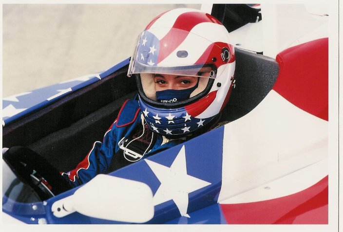 Фото - Jennifer Caputo: 704x477 / 58 Кб