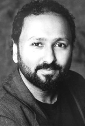 Фото - Kevin Mukherji: 300x441 / 20 Кб