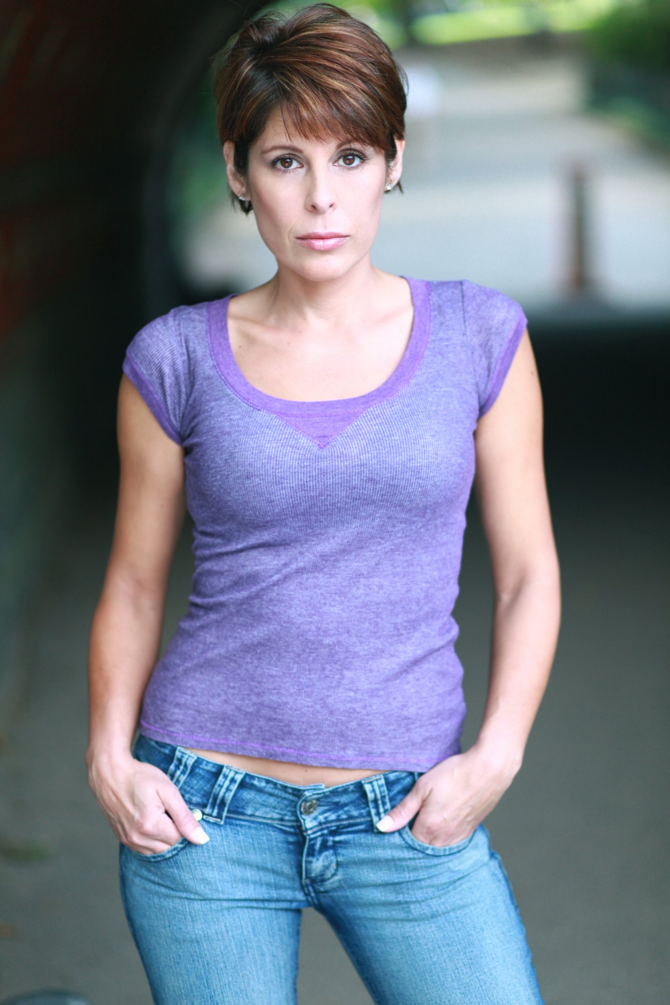 Фото - Гиги Эрнета: 1365x2048 / 298 Кб