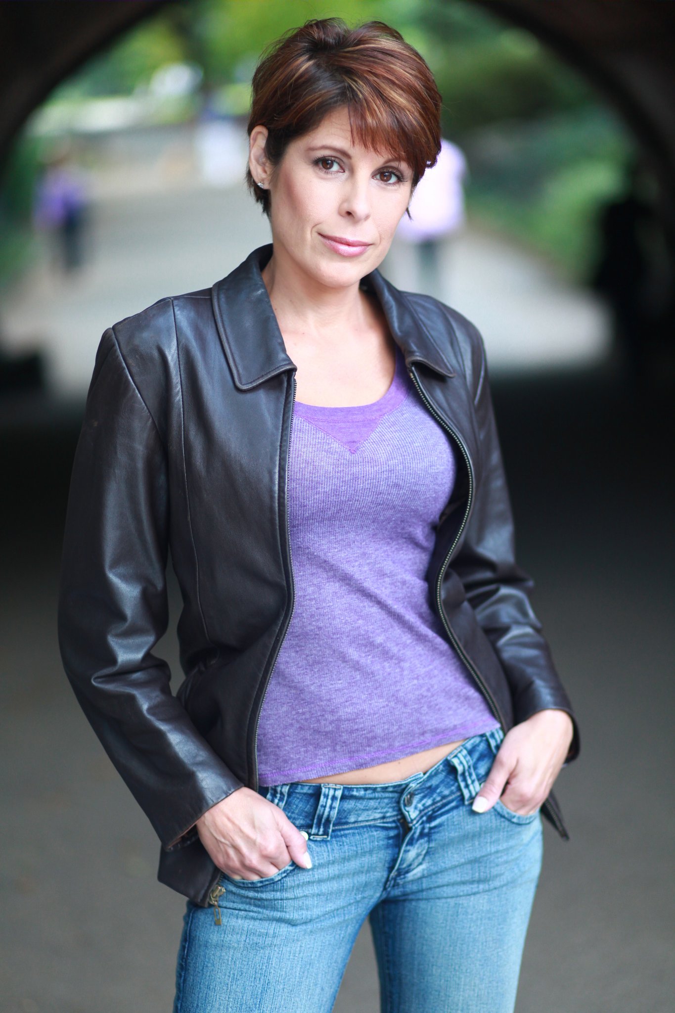 Фото - Гиги Эрнета: 1365x2048 / 334 Кб