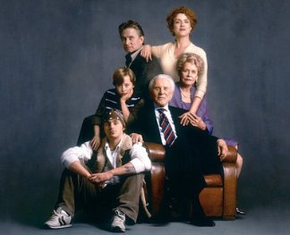 Фото - Кэмерон Дуглас: 324x263 / 17 Кб