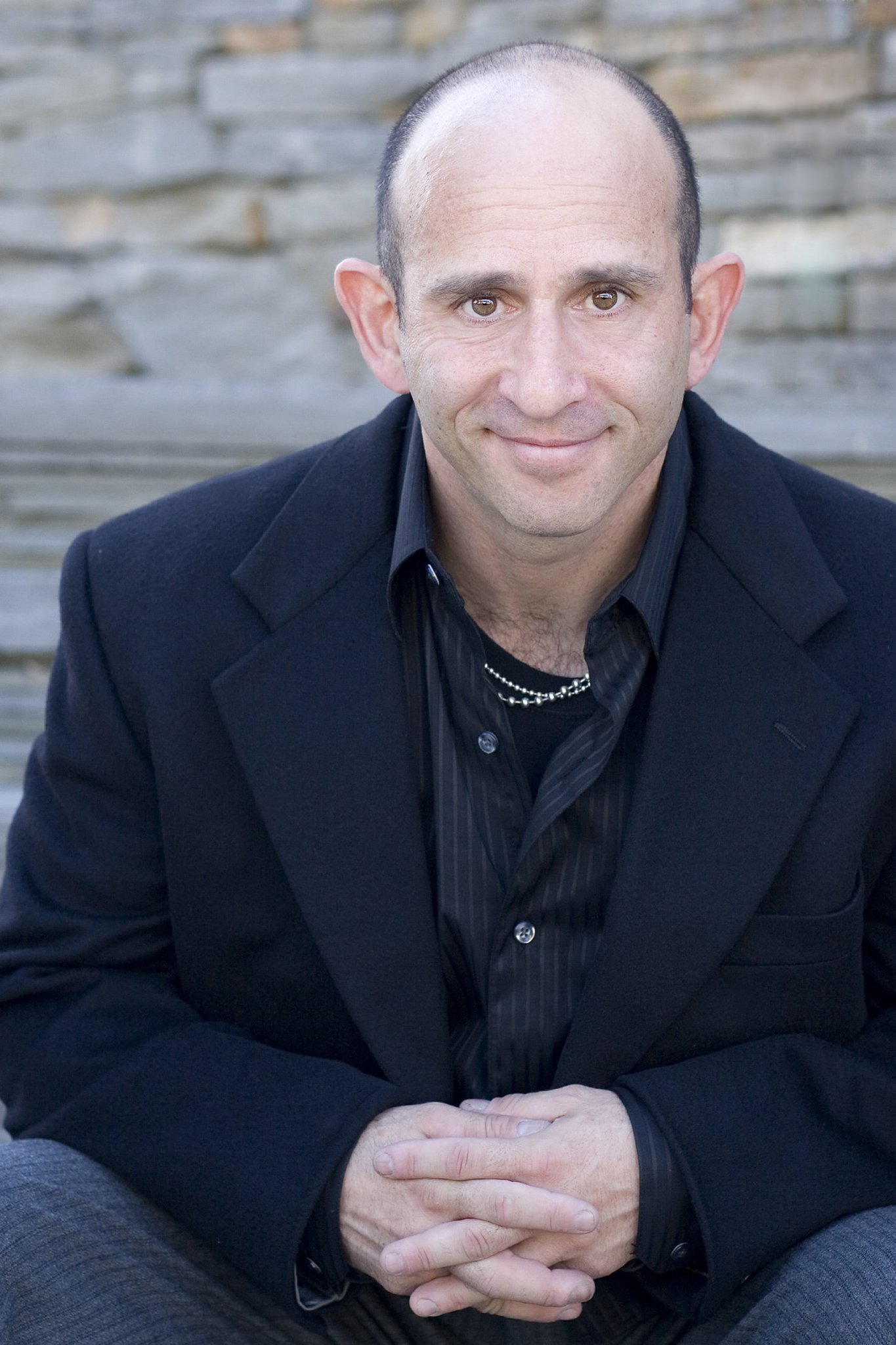 Фото - Кристофер Ниман: 1365x2048 / 337 Кб