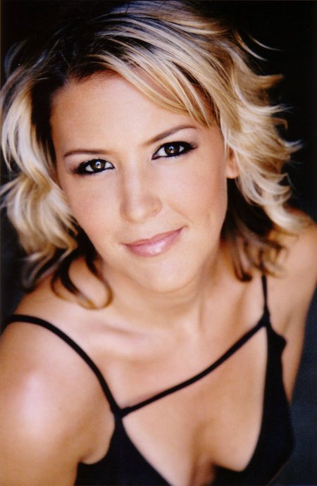 Фото - Стейси Скоувли: 450x690 / 52 Кб