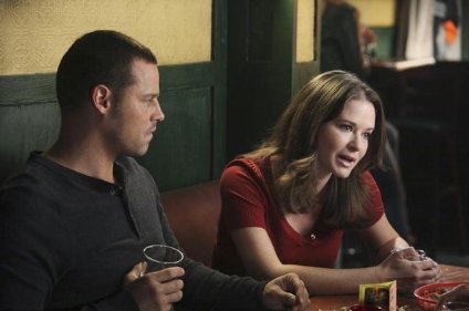 Фото - Сара Дрю: 424x281 / 21 Кб