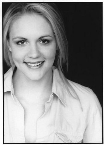 Фото - Annie Morgan: 340x470 / 23 Кб