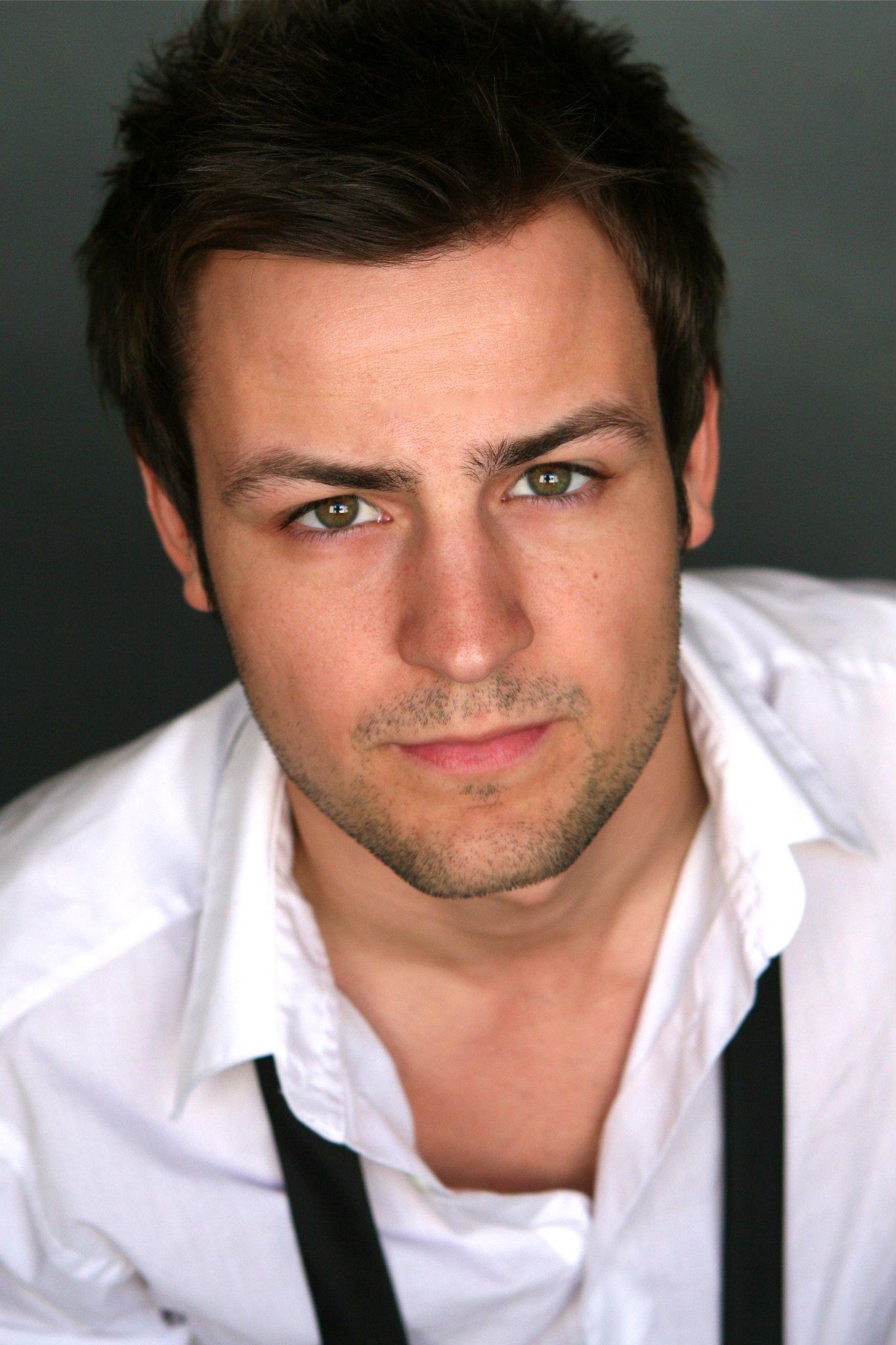 Фото - Тайлер Хайнс: 1365x2048 / 280 Кб