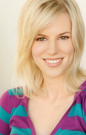 Фото - Джанетт Брокс: 300x470 / 25 Кб