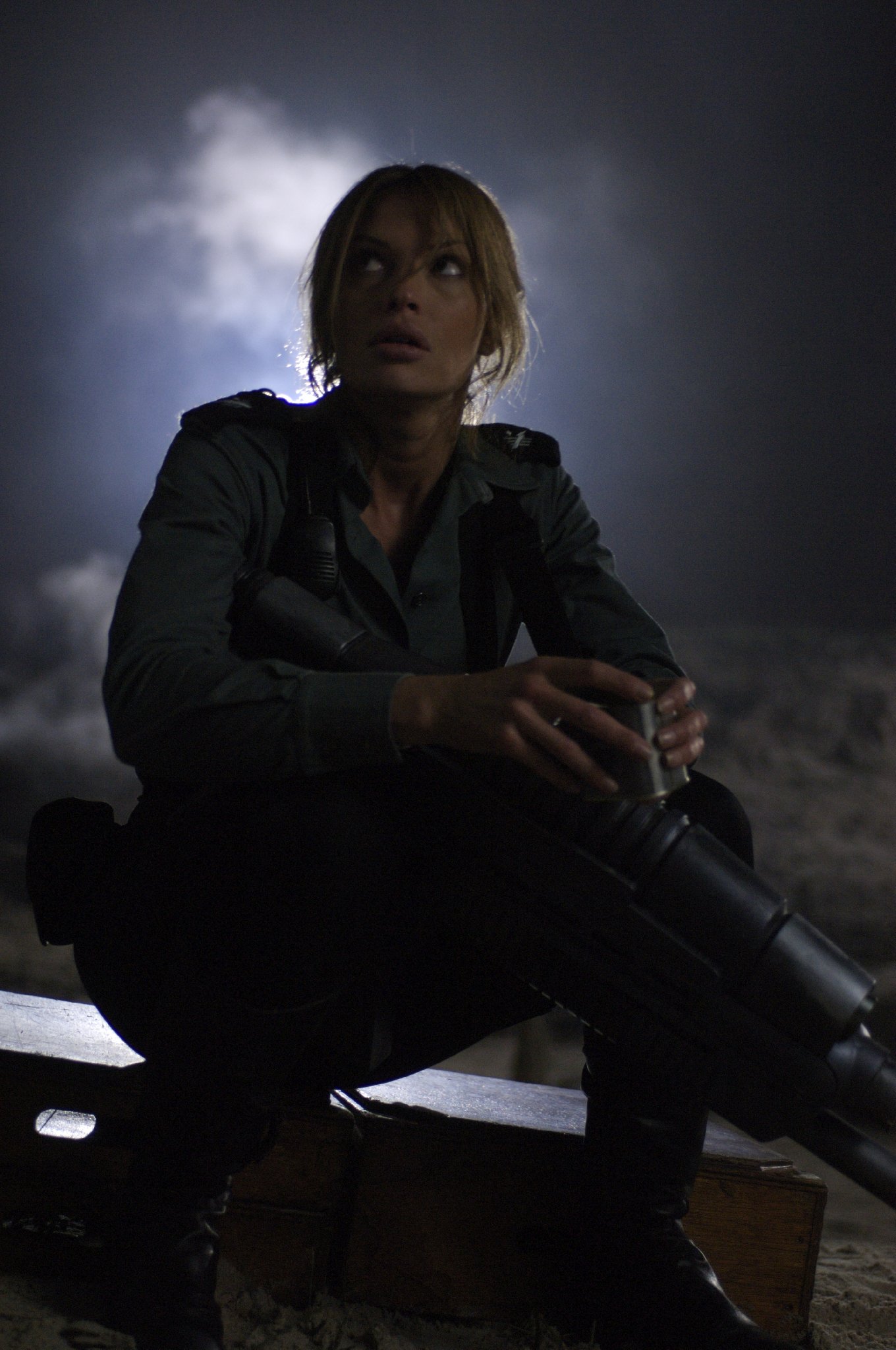 Фото - Джолин Блэлок: 1360x2048 / 344 Кб