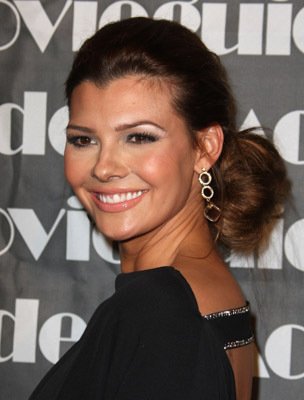 Фото - Али Ландри: 304x400 / 23 Кб