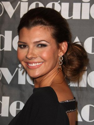 Фото - Али Ландри: 301x400 / 23 Кб