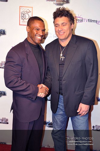 Фото - Тони Кертис Блонделл: 332x500 / 39 Кб