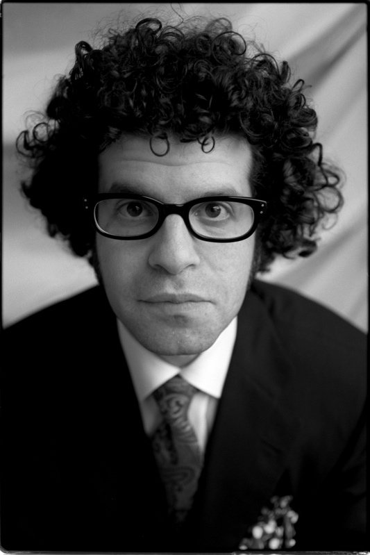 Фото - Дэниэл Рэймонт: 533x799 / 49 Кб