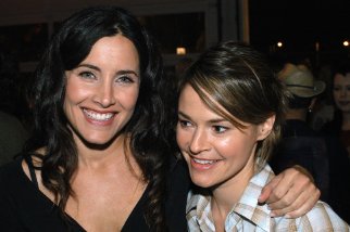 Фото - Лейша Хэйли: 322x214 / 16 Кб