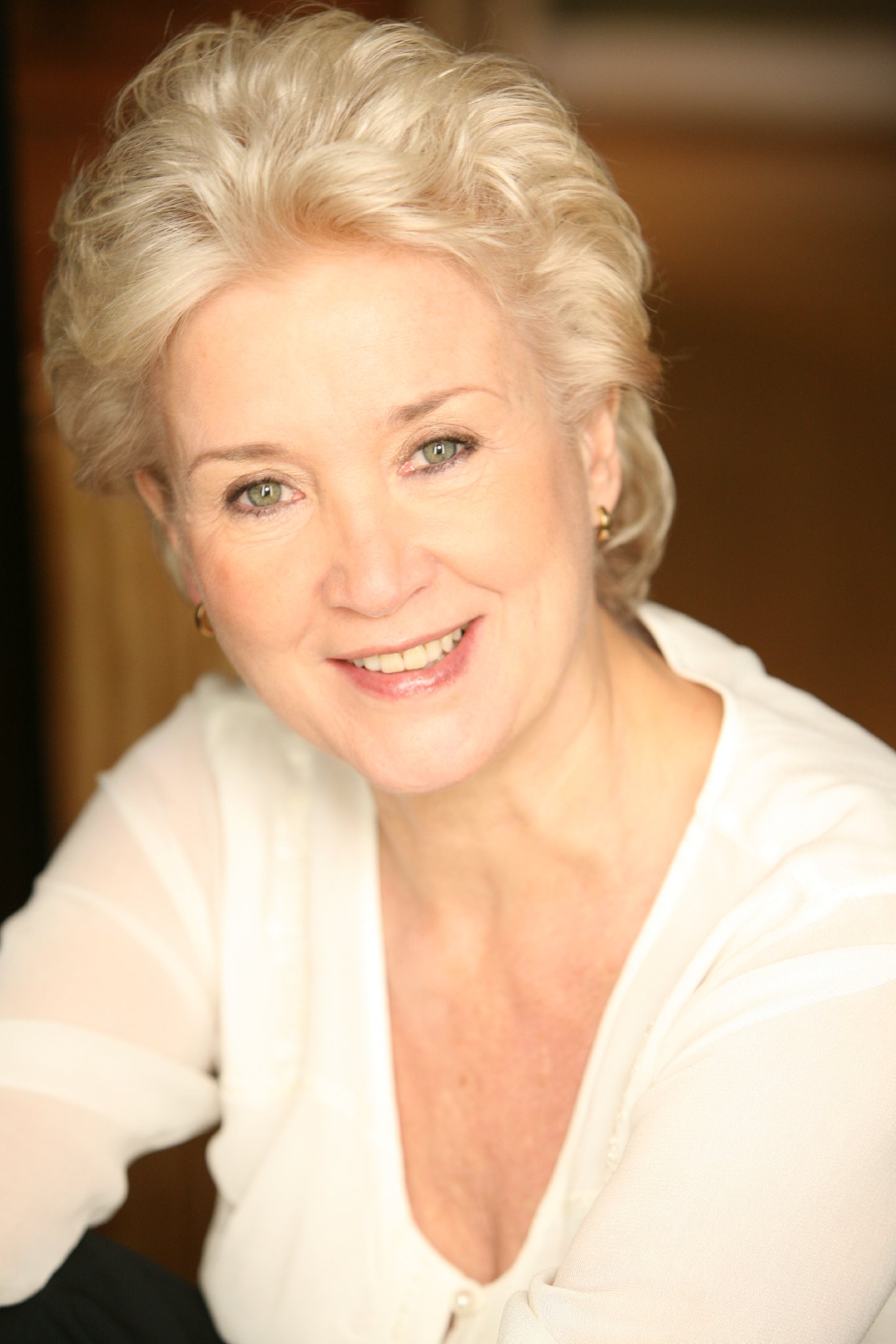 Фото - Trish McGettrick: 1365x2048 / 243 Кб