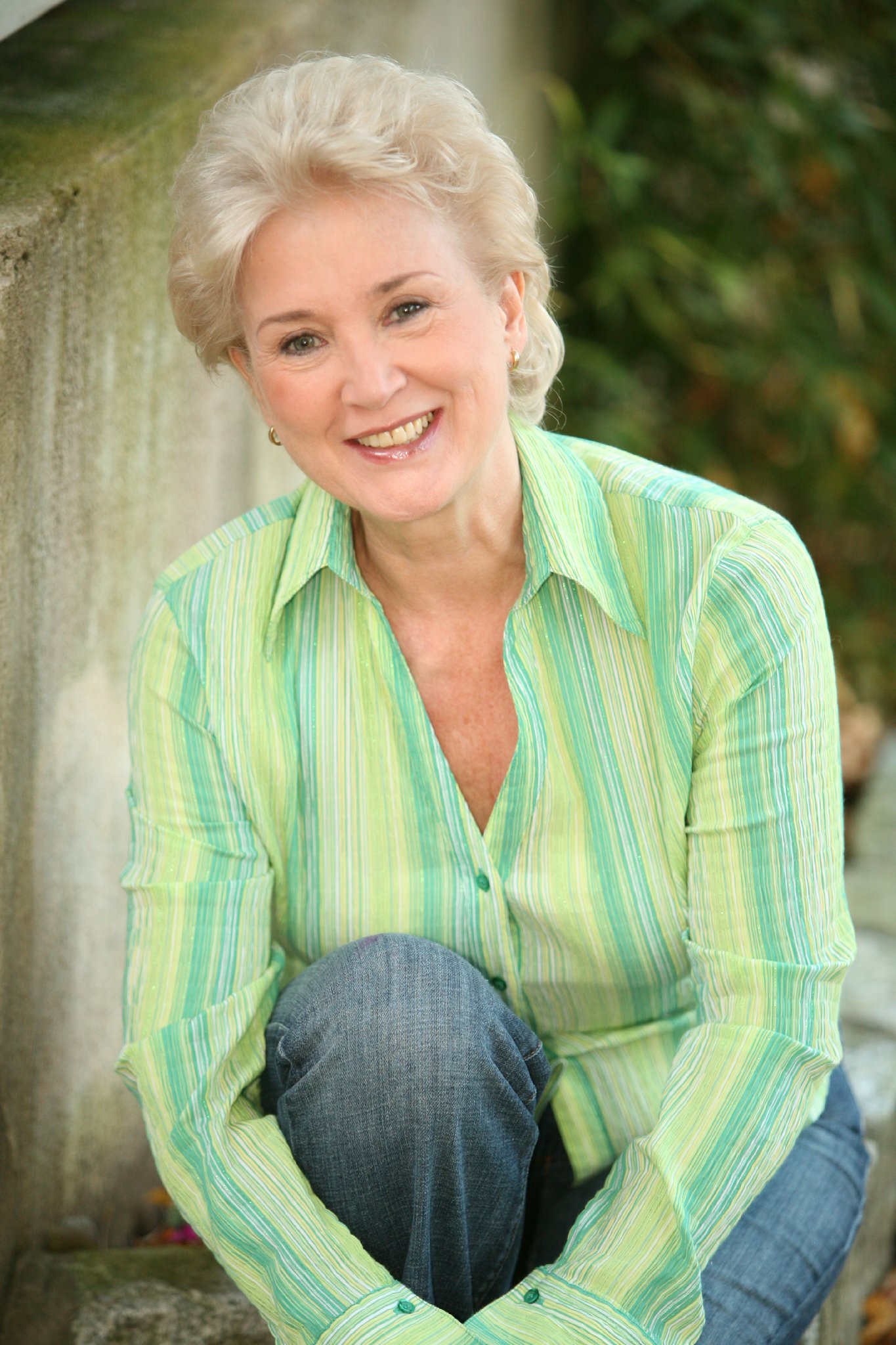 Фото - Trish McGettrick: 1365x2048 / 427 Кб