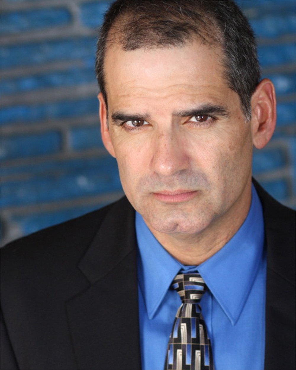 Фото - Роландо Миллет: 1000x1250 / 126 Кб