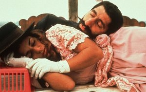 Фото - Ясар Дестани: 300x189 / 17 Кб