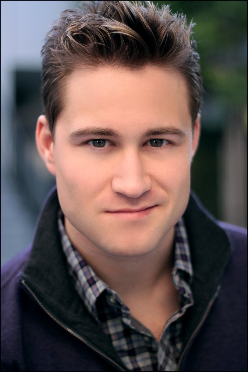 Фото - Brendan Bradley: 792x1188 / 106 Кб